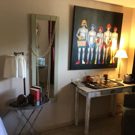 帕兰特西酒店 3* Lavault-Sainte-Anne