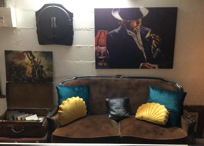 La Parenthese Nocleg ze śniadaniem